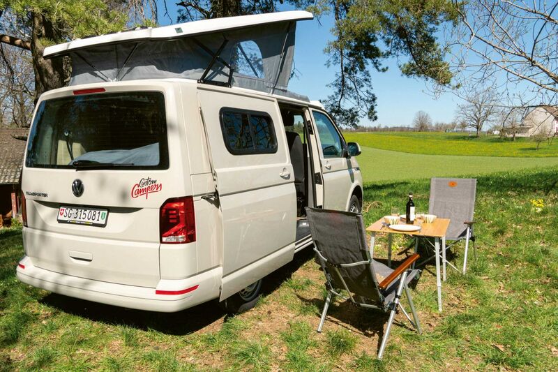 Aufstelldächer, Hubdächer und Hochdächer werden für Camper verbaut.