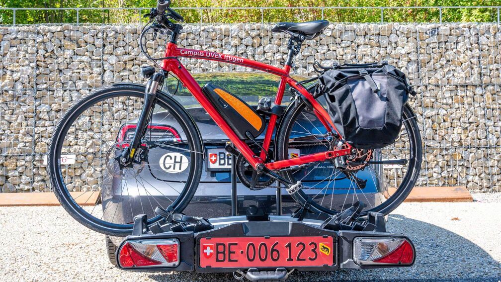 Une troisième plaque de contrôle pour les porte-vélos