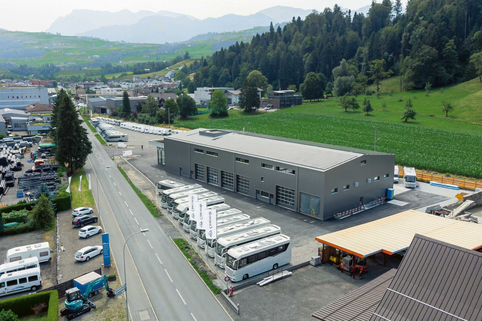 Nouveau site, infrastructure optimale et nouvelles offres : Mobil Center Dahinden AG.