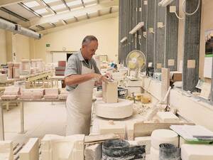 Belleek Pottery. Des impressions recueillies dans une manufacture de porcelaine.