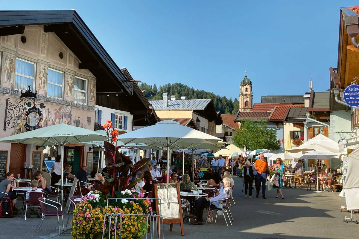 Le centre-ville pittoresque de Mittenwald mérite une visite.