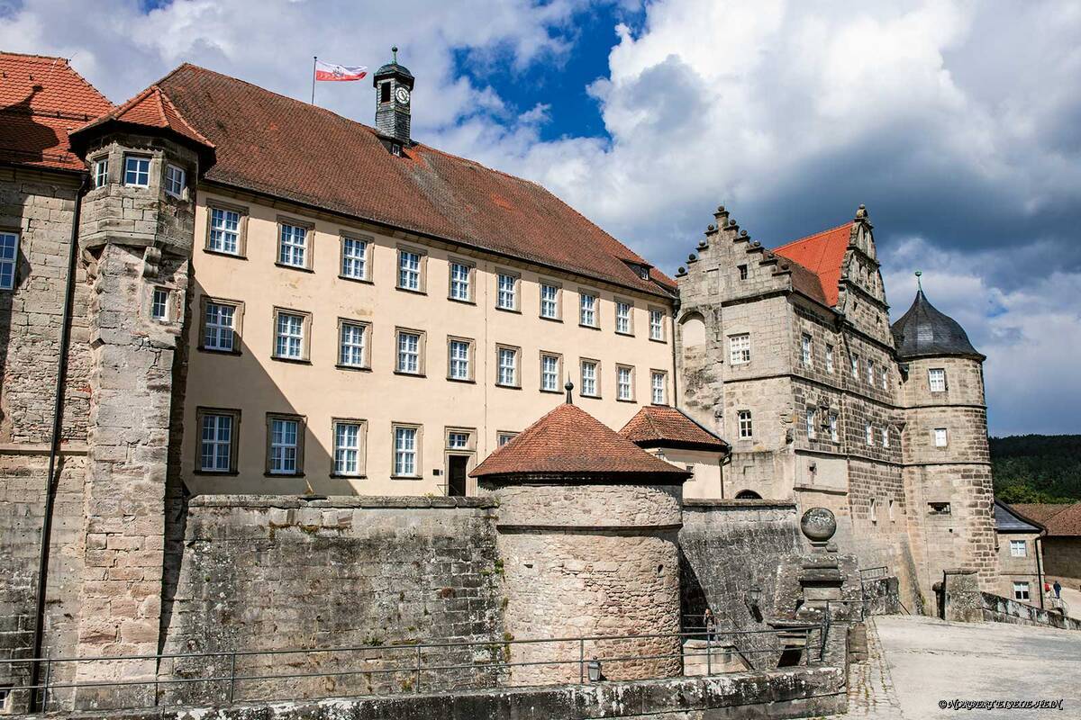 La forteresse n’a jamais été prise et pendant la guerre de Trente Ans, elle servait à l’évêché catholique de Bamberg de bastion contre les Suédois.