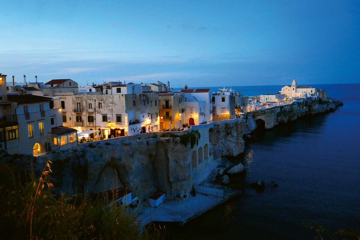 Nach Biketour und Strandleben speisen wir abends in Vieste.
