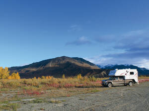 Quand il n’y a pas de campings lors de longs trajets, on trouve presque toujours de magnifiques emplacements au sein de superbes paysages.