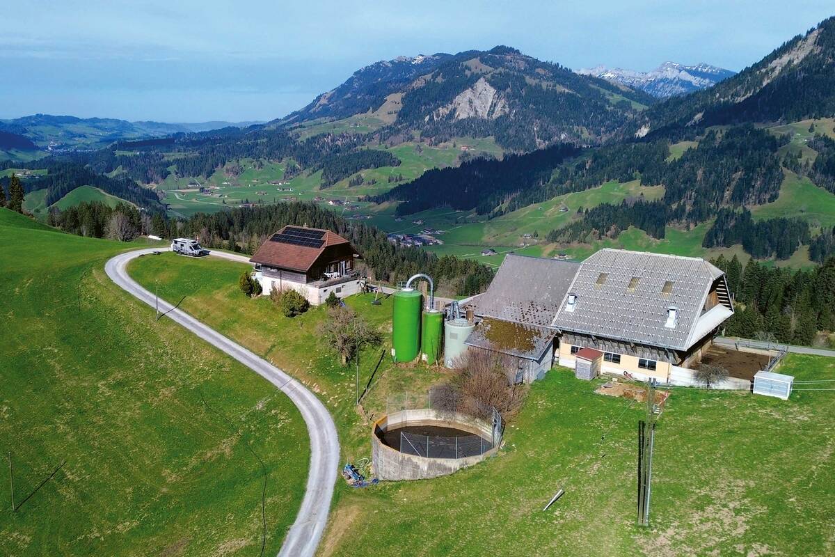 Schweiz-Feeling auf der Rückreise – Stellplatz auf dem Bauernhof.