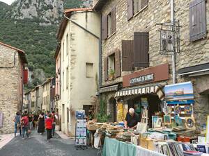 In den engen Steingassen des Festungsstädtchens Villefranche-de-Conflent (200 Einwohner), welches als eines der schönsten Dörfer Frankreichs gilt.