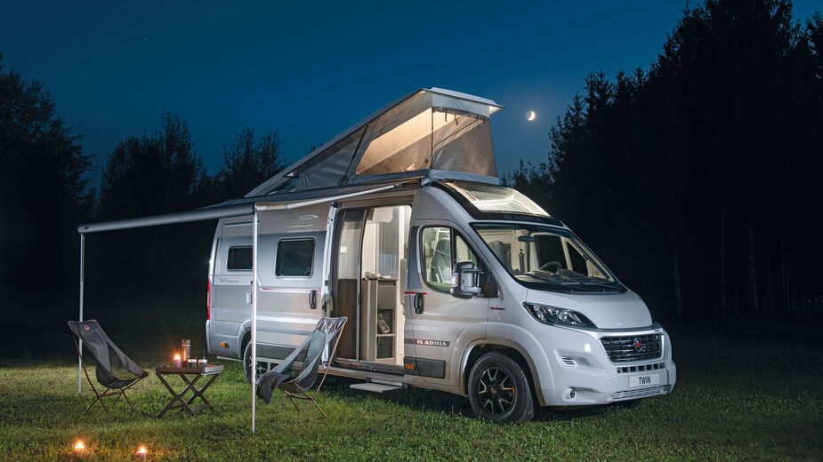 Adria Twin Sports Edition 640 SGX mit Hubdach