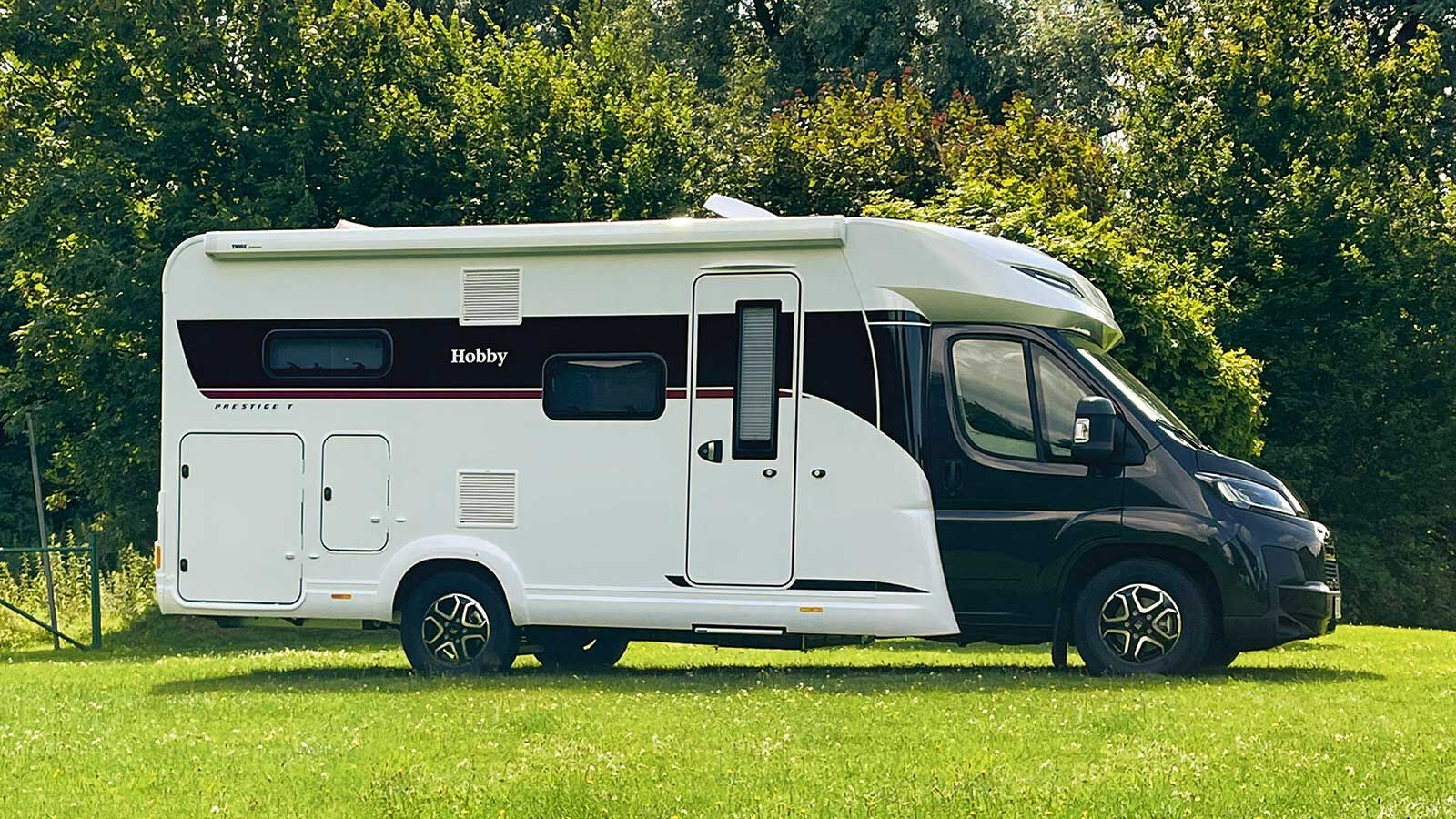 L'extérieur du nouveau Prestige T avec son entraînement noir attire tous les regards.