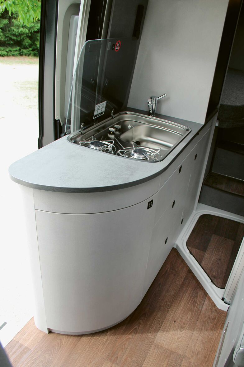 Bloc cuisine arrondi.