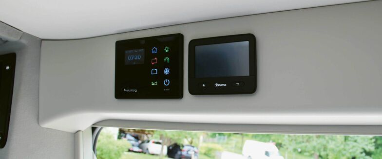 Pannel de commande central.