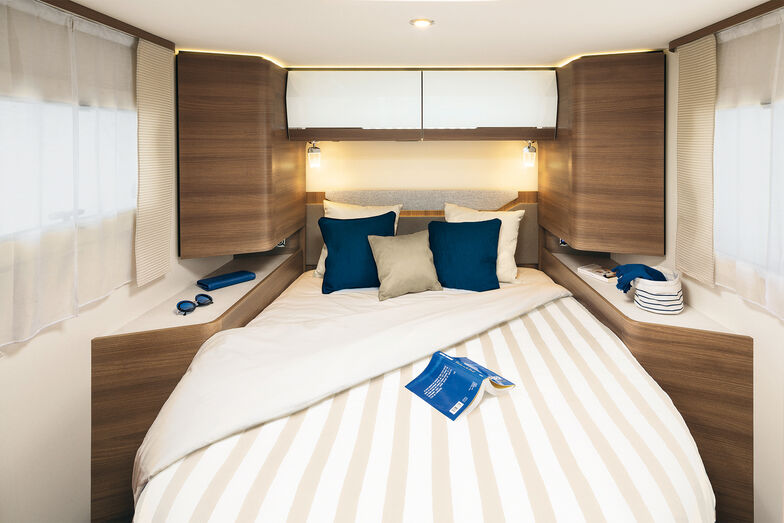 Le lit double central du C86.