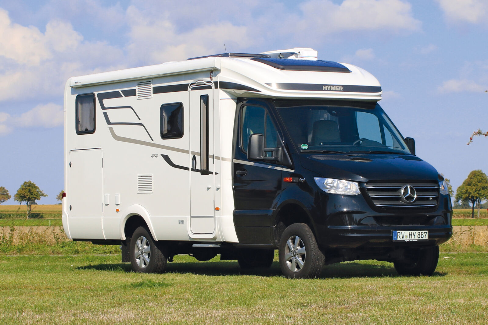 Avec sa cabine parfaite, son moteur puissant, sa consommation modérée, son entraînement 4x4 polyvalent, sa conduite confortable et sa configuration de test, le ML T 580 est un camping-car attractif dans toutes les situations.