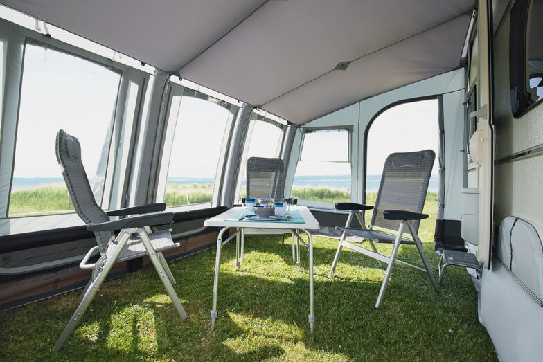 Mit dem optionalen Innenhimmel wird es im Space Air HQ nicht nur gemütlicher, auch die Kondenswasserbildung wird reduziert.