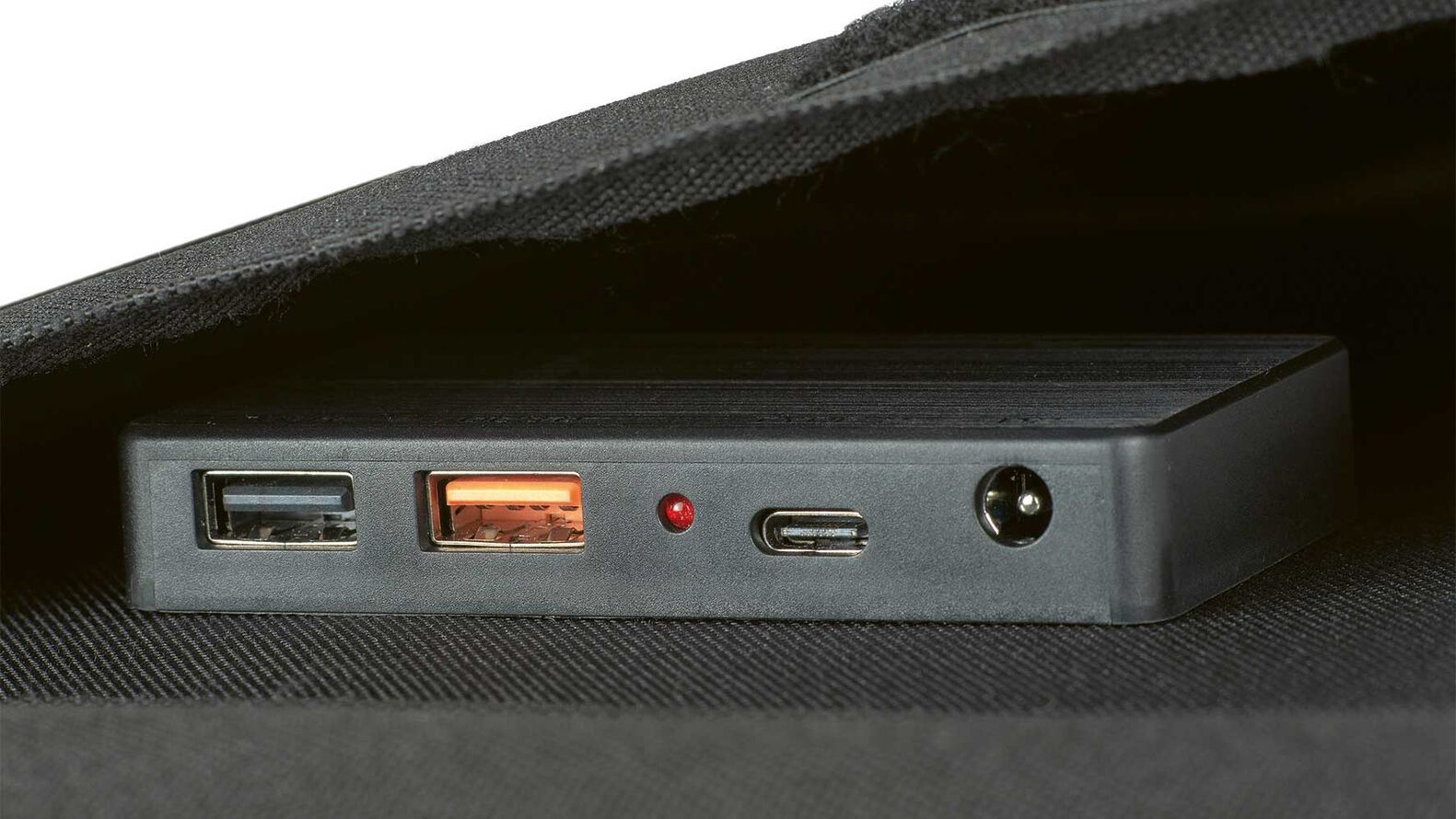 Black Portable Solar Panel von Telair